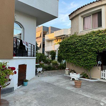 Guesthouse Novi Durrës 외부 사진