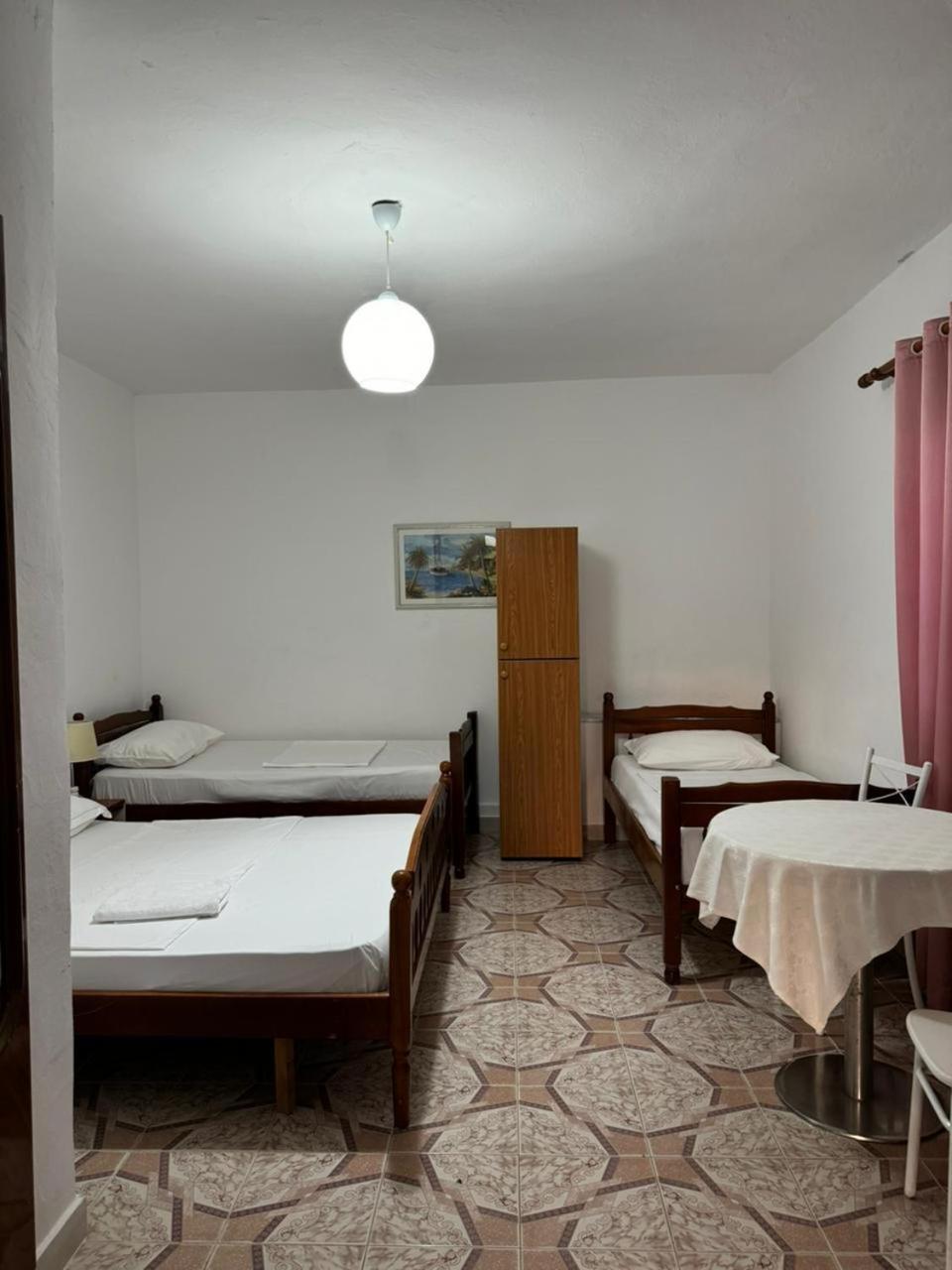 Guesthouse Novi Durrës 객실 사진