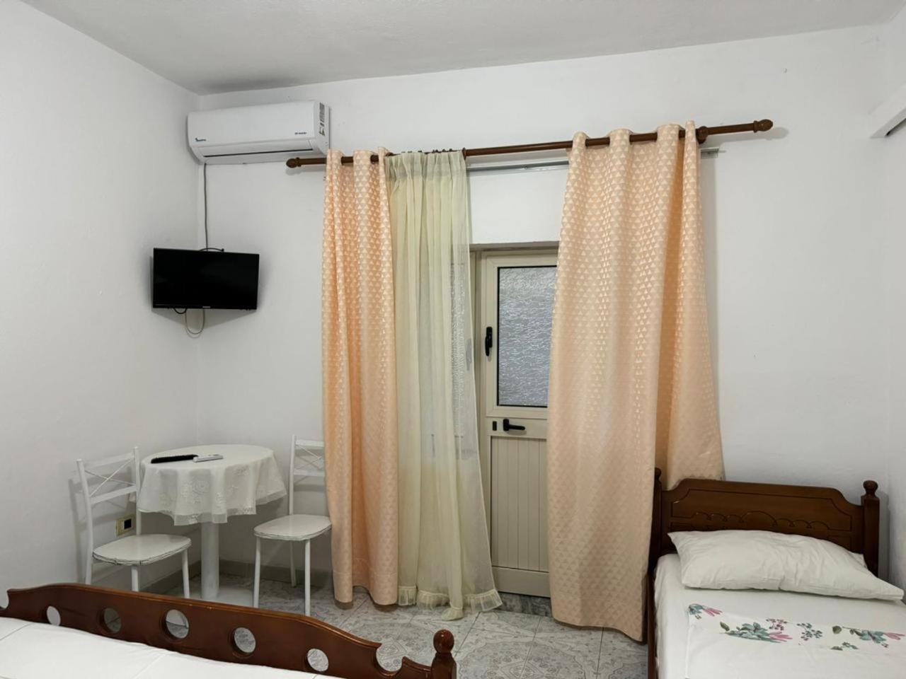 Guesthouse Novi Durrës 객실 사진