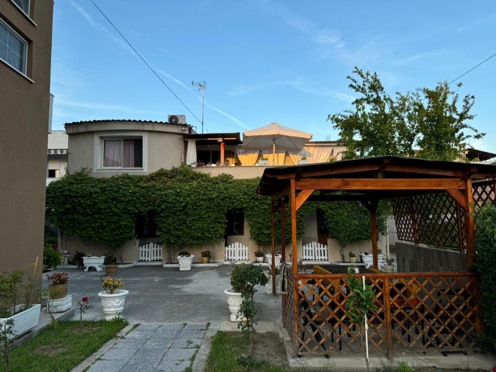 Guesthouse Novi Durrës 외부 사진