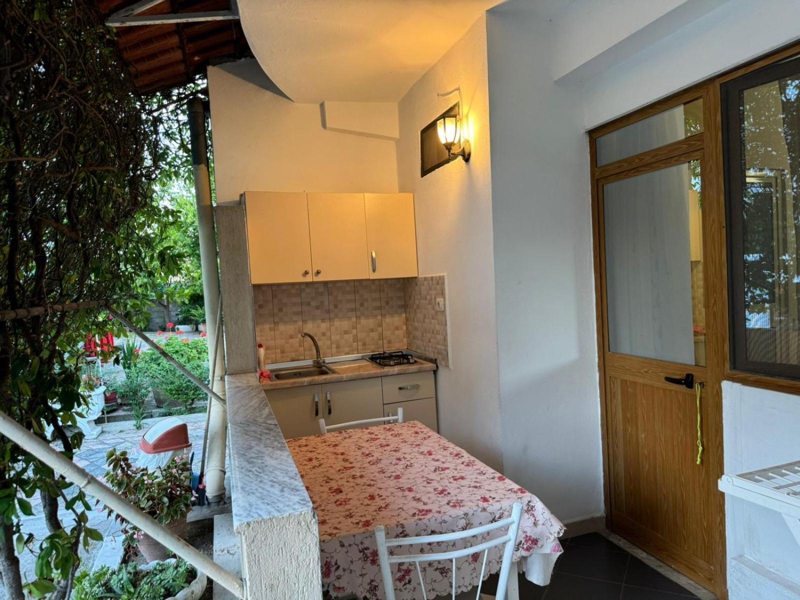 Guesthouse Novi Durrës 외부 사진
