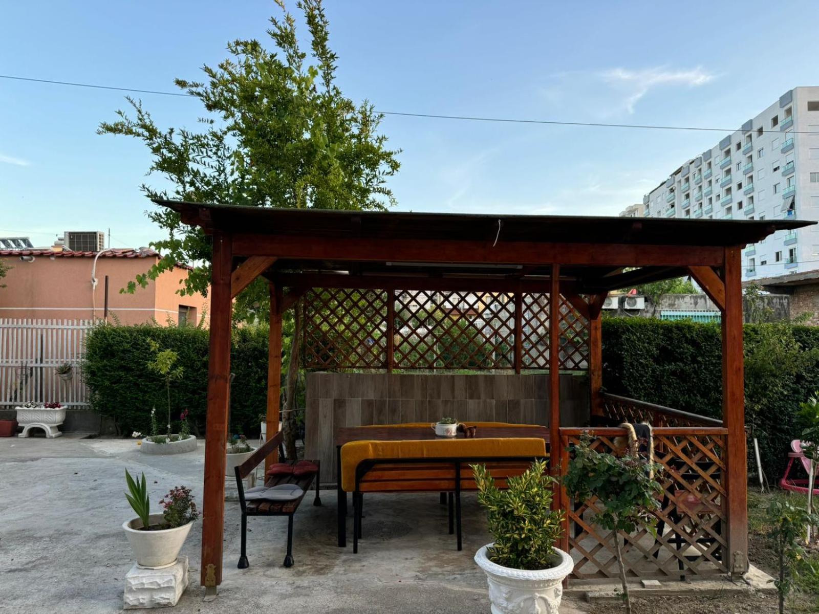 Guesthouse Novi Durrës 외부 사진